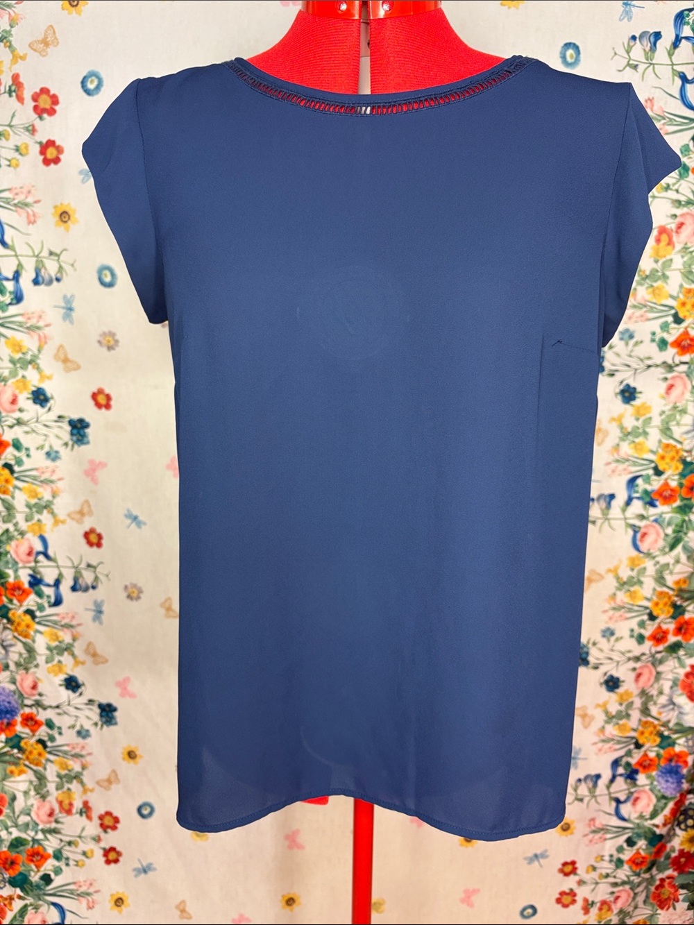 DR2 - Chic Navy Cap Sleeve Blouse w/ Neck & Arm Detail